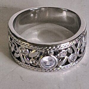 Silvertone Filigree Band Ring with Zirconia Gemstone, Size 7